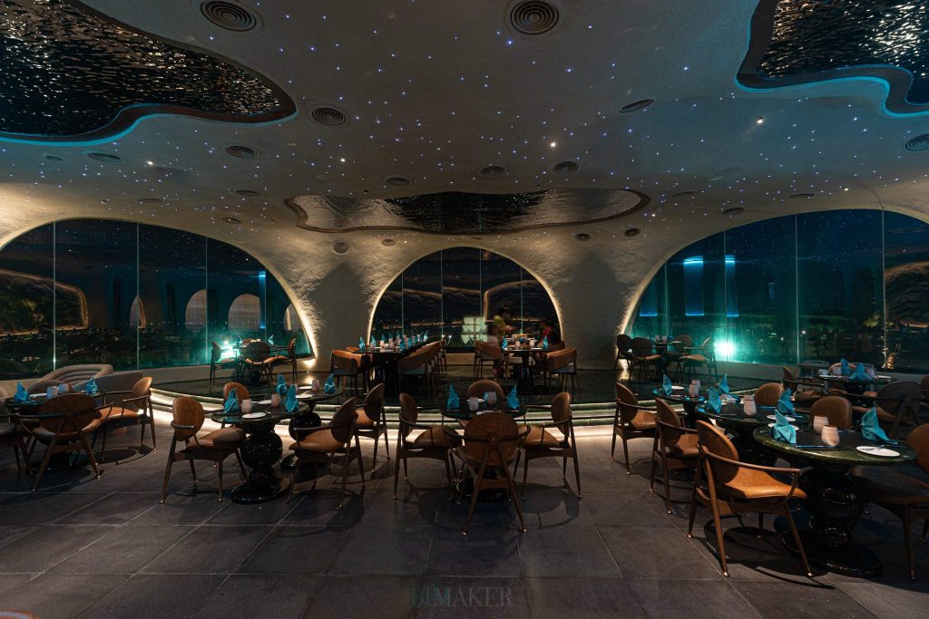 Restaurant Waterfall